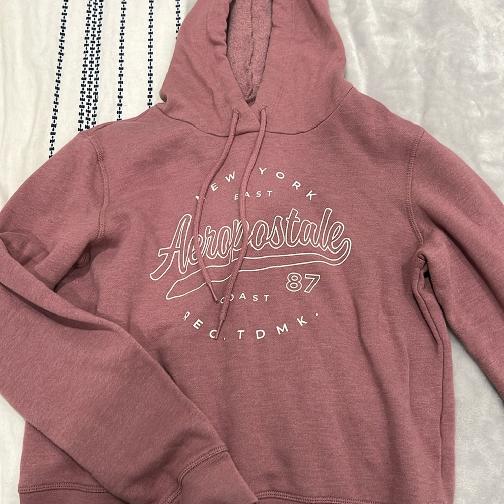 Aeropostale sweatshirt